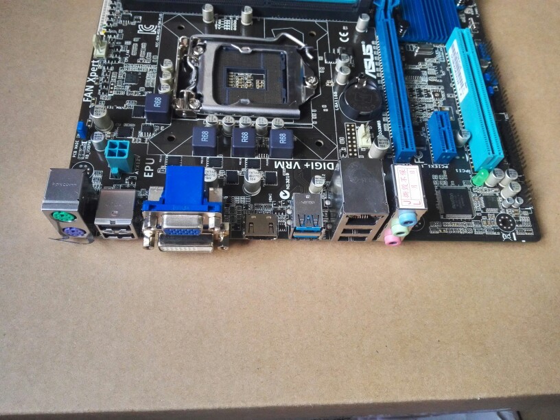 Asus B75M-PLUS Original  Deskt - огляд і ціна X870E Atx Motherboard